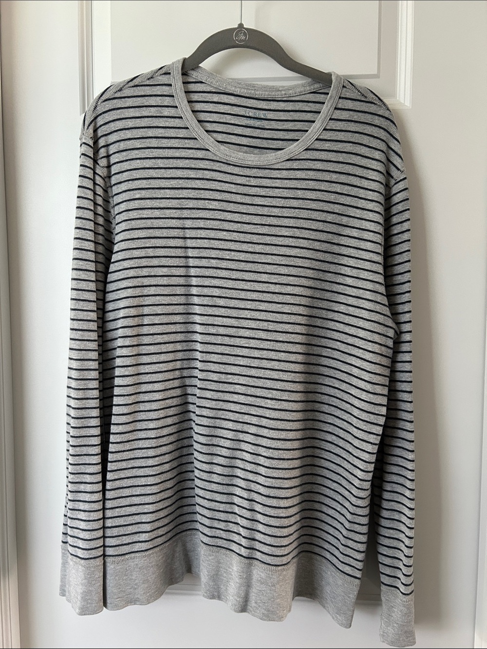 J.crew men’s size L Light Gray and Navy Striped Long Sleeve Crewneck Top